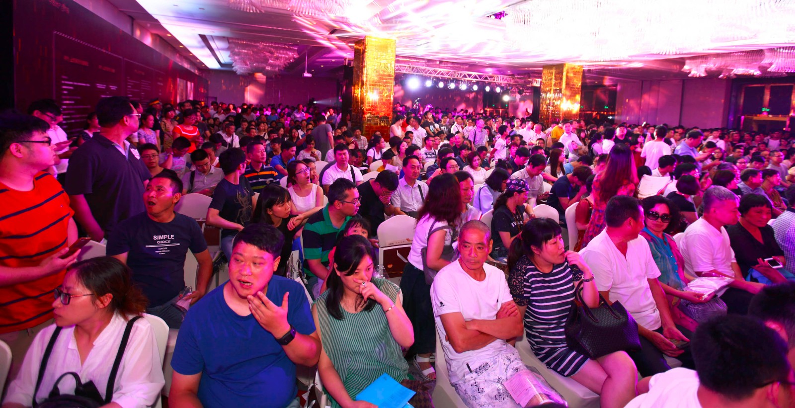 1469171396978997HIve.jpg IMG_1831.jpg