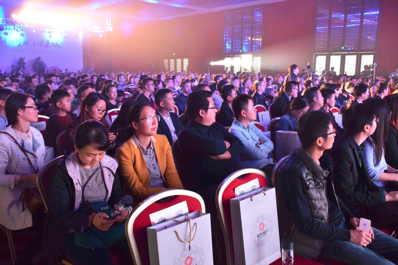 1479375913220156rDDP.jpg DSC_2793.jpg